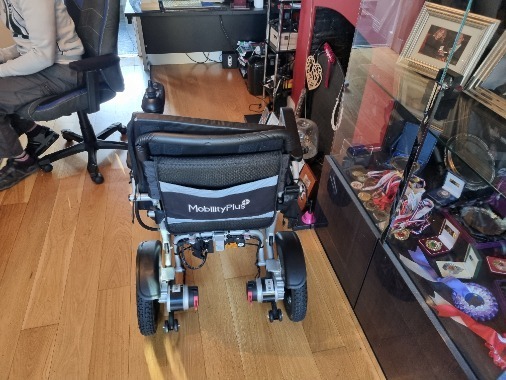 Lightweight aluminium wheelchair