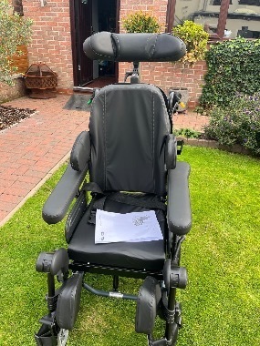 Rea azalea assist manual wheelchair