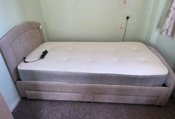 Electric bed