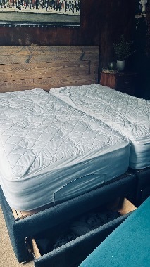 Orthopaedic bed. King size.