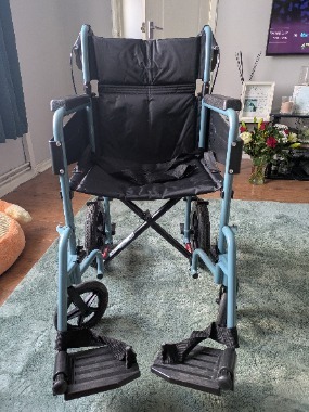 Lightweight aluminium wheelchair